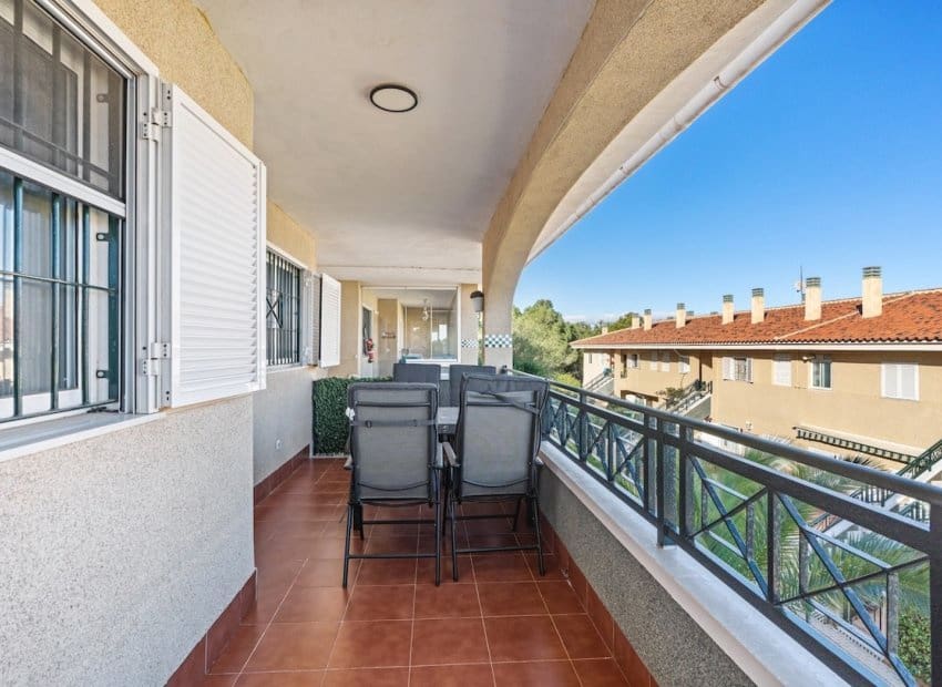 2 Zimmer Apartment zu verkaufen in Gran Alacant mit Pool - 249.000 € (Ref: 9680613)