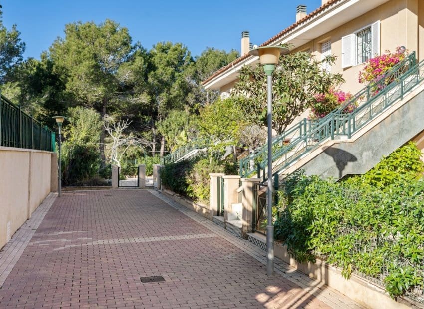 2 Zimmer Apartment zu verkaufen in Gran Alacant mit Pool - 249.000 € (Ref: 9680613)