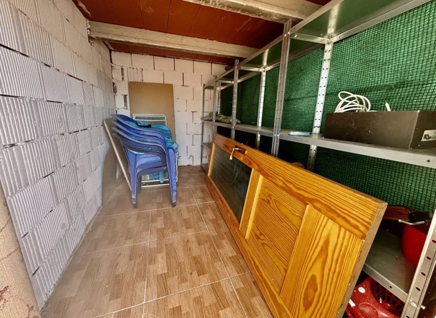 2 bedroom Apartment for sale in Torrevieja with pool - € 148,000 (Ref: 9683232)