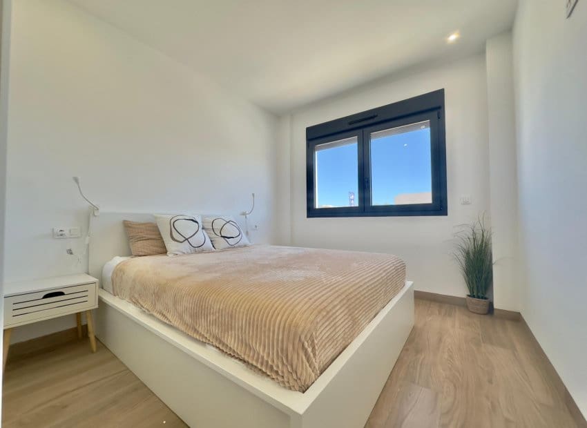 2 quarto Apartamento para venda em Los Balcones com piscina - 315 000 € (Ref: 9683235)