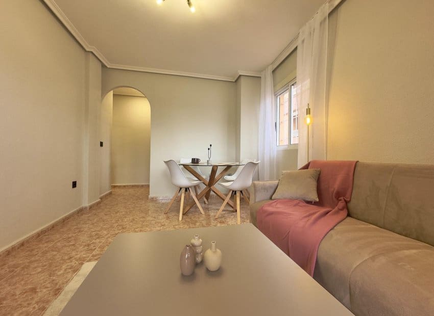 2 camera da letto Appartamento in vendita in Torrevieja - 135.000 € (Rif: 9683236)