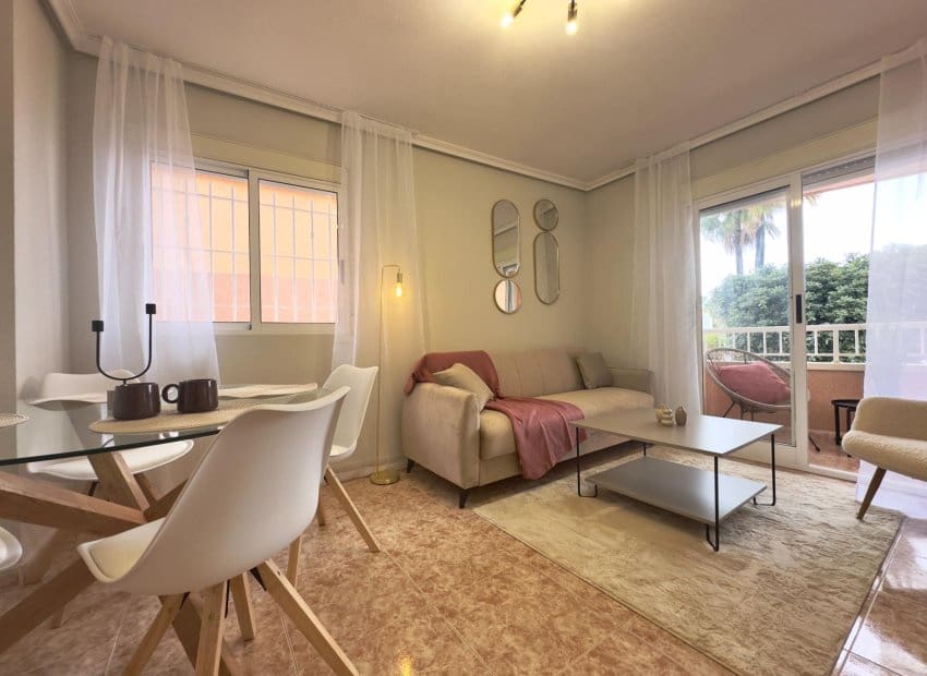 2 camera da letto Appartamento in vendita in Torrevieja - 135.000 € (Rif: 9683236)