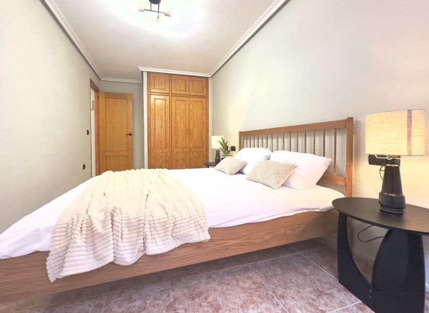 2 camera da letto Appartamento in vendita in Torrevieja - 135.000 € (Rif: 9683236)