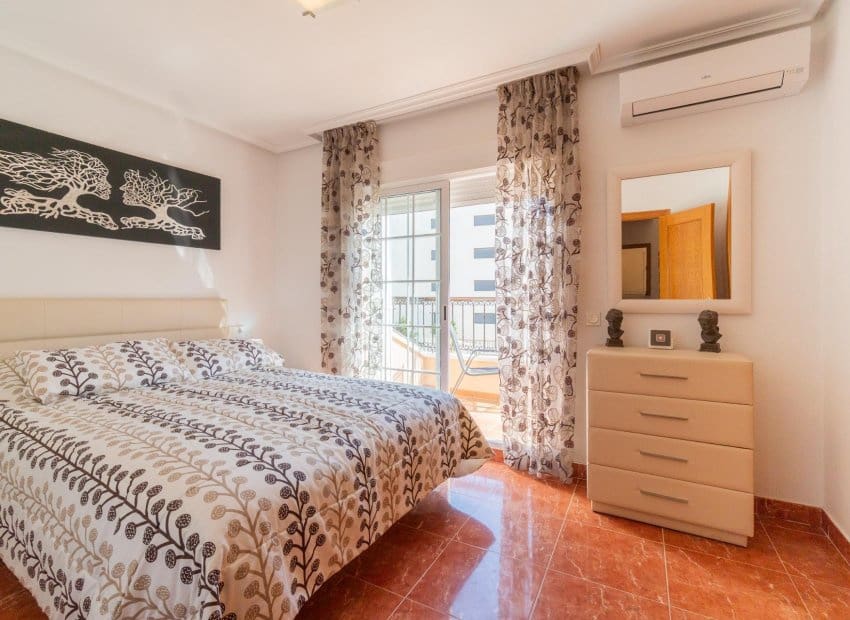 3 chambre Maison de Ville à vendre à Orihuela Costa avec piscine - 219 000 € (Ref: 9684369)