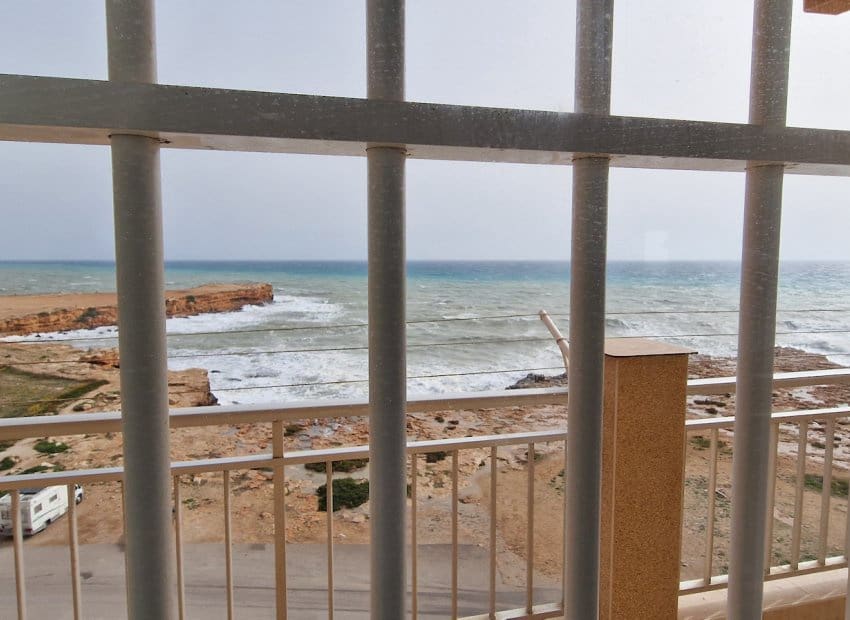 2 makuuhuone Huoneisto myytävänä paikassa Torrevieja - 319 995 € (Ref: 9684370)