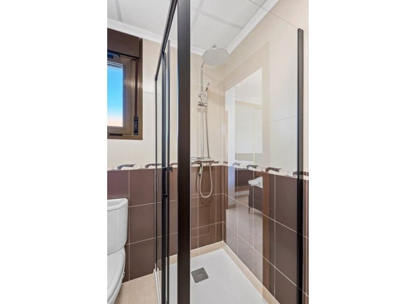 3 Zimmer Haus zu verkaufen in San Miguel de Salinas mit Pool - 219.000 € (Ref: 9685625)