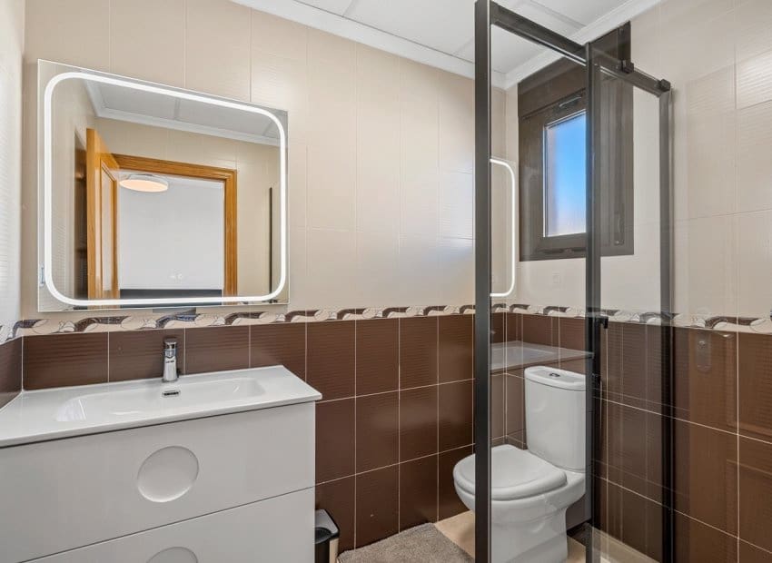 3 Zimmer Haus zu verkaufen in San Miguel de Salinas mit Pool - 219.000 € (Ref: 9685625)