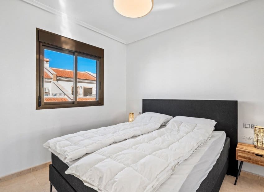 3 Zimmer Haus zu verkaufen in San Miguel de Salinas mit Pool - 219.000 € (Ref: 9685625)