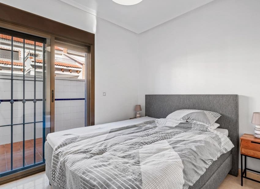 3 Zimmer Haus zu verkaufen in San Miguel de Salinas mit Pool - 219.000 € (Ref: 9685625)