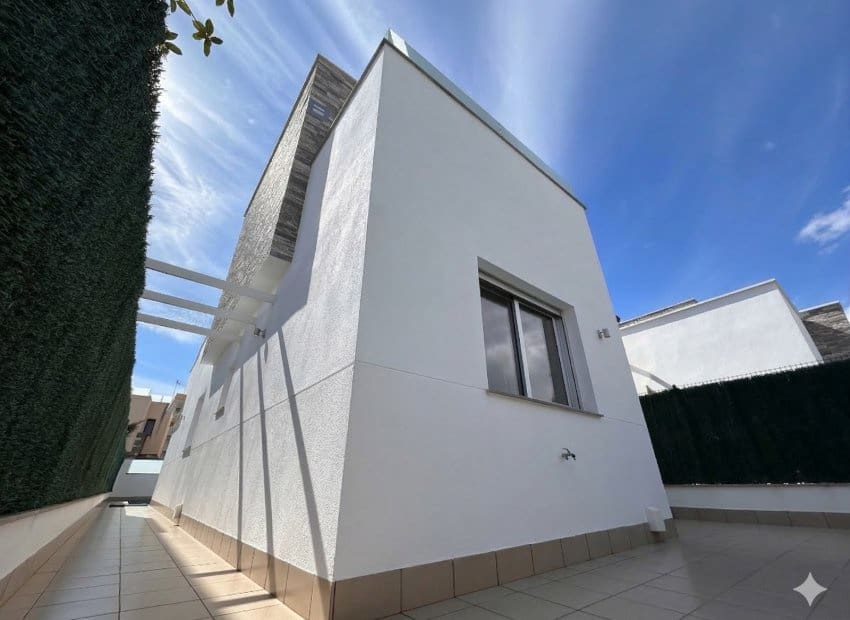 3 sovrum Villa till salu i Lo Pagan med pool - 357 000 € (Ref: 9685627)