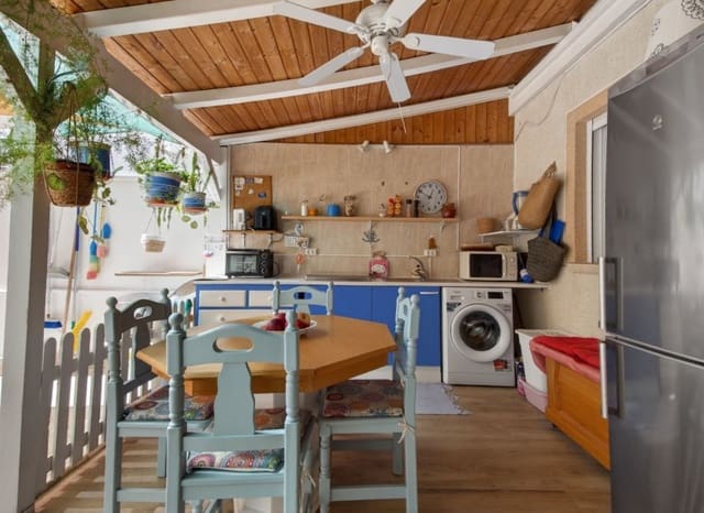 2 slaapkamer Appartement te koop in Centro, Torrevieja - € 227.000 (Ref: 9685628)