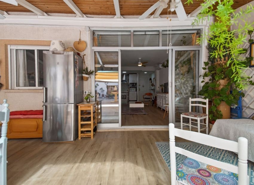 2 slaapkamer Appartement te koop in Torrevieja - € 227.000 (Ref: 9685628)