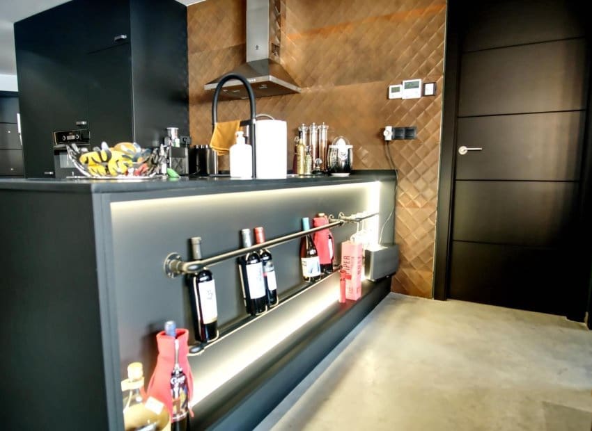 2 bedroom Apartment for sale in Formentera del Segura with pool - € 195,000 (Ref: 9685629)