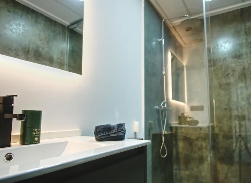 2 bedroom Apartment for sale in Formentera del Segura with pool - € 195,000 (Ref: 9685629)