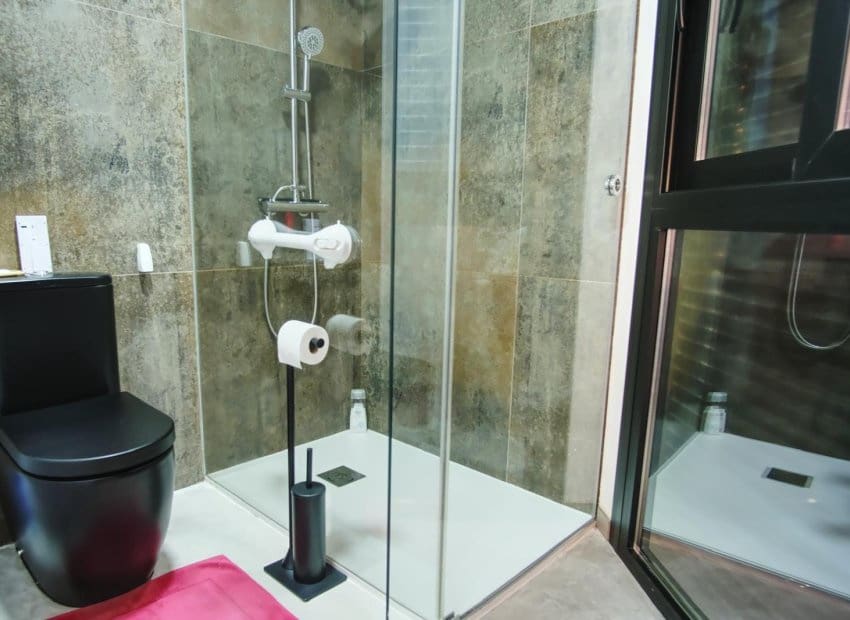 2 bedroom Apartment for sale in Formentera del Segura with pool - € 195,000 (Ref: 9685629)