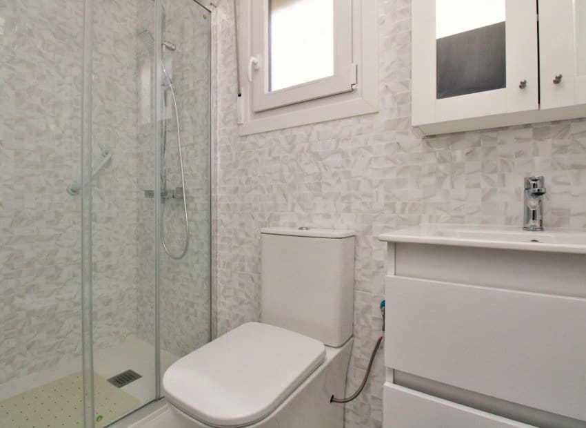 2 quarto Apartamento para venda em Villamartin com piscina - 259 000 € (Ref: 9696681)