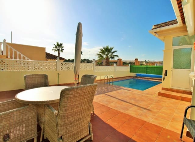 2 quarto Apartamento para venda em Villamartin, Orihuela com piscina - 259 000 € (Ref: 9696681)