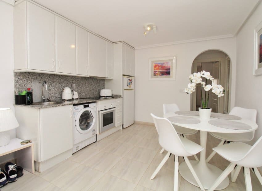 1 bedroom Apartment for sale in Villamartin - € 129,950 (Ref: 9696682)