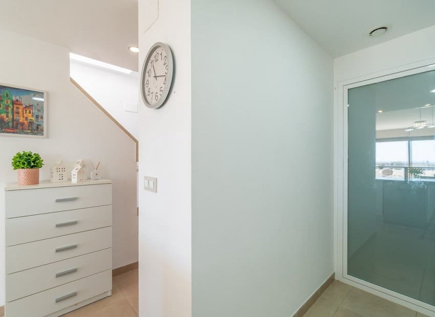 2 bedroom Apartment for sale in Dehesa de Campoamor with pool - € 299,000 (Ref: 9696683)