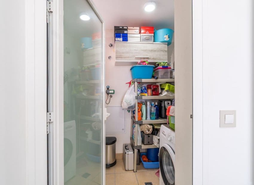 2 bedroom Apartment for sale in Dehesa de Campoamor with pool - € 299,000 (Ref: 9696683)