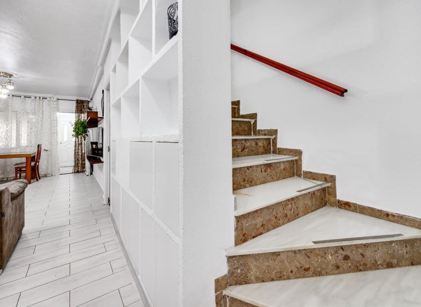 3 camera da letto Casa in vendita in Torrevieja con piscina - 249.900 € (Rif: 9696686)