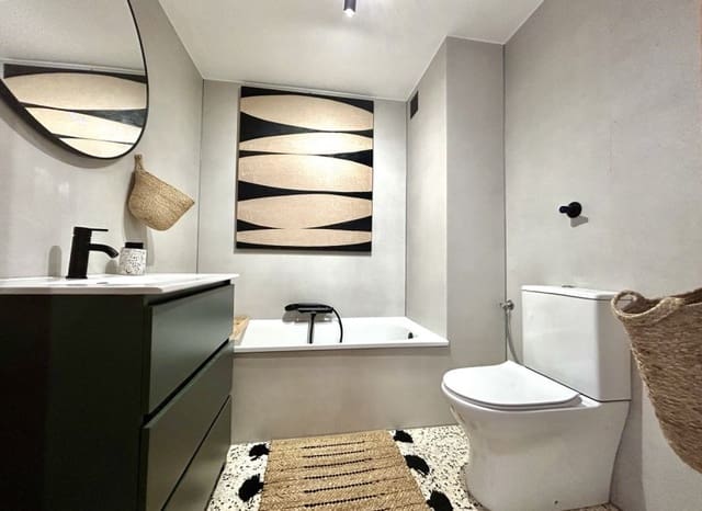 2 makuuhuone Huoneisto myytävänä paikassa Guardamar Playa, Guardamar del Segura mukana uima-altaan - 169 900 € (Ref: 9696689)