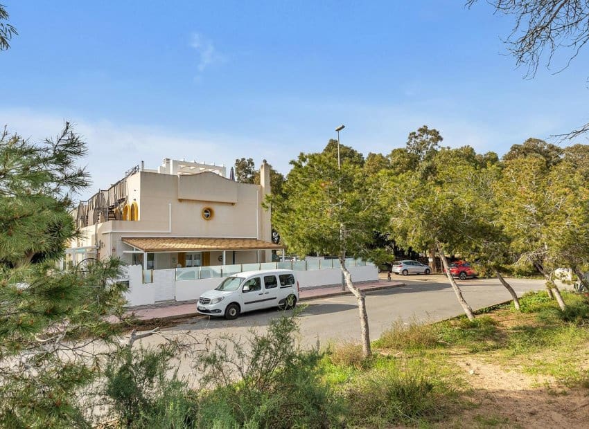 4 camera da letto Villa in vendita in Guardamar del Segura con piscina - 285.000 € (Rif: 9699840)