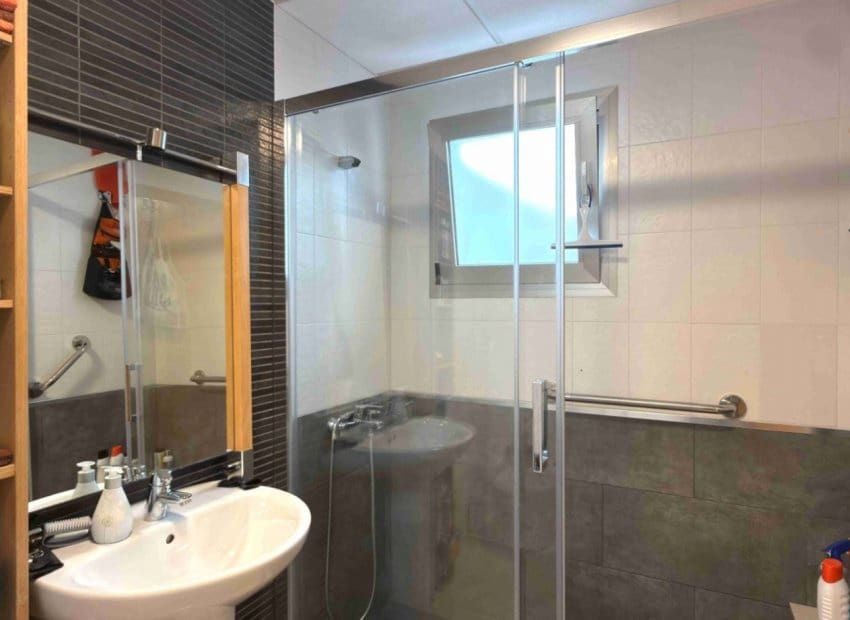 Apartamento de 2 habitaciones en San Miguel de Salinas en venta con piscina - 159.000 € (Ref: 9705907)