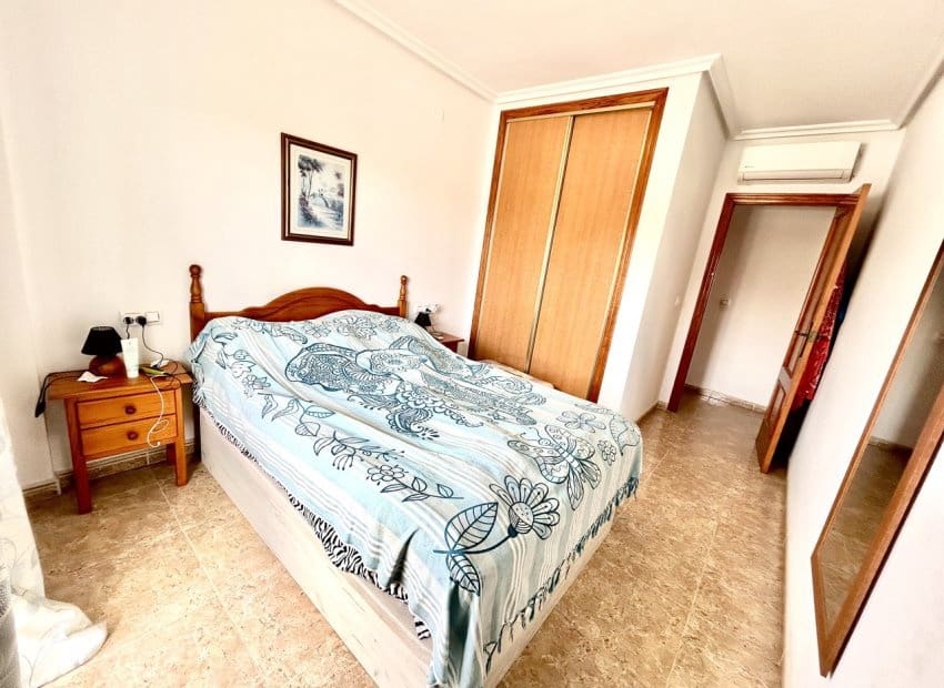 2 bedroom Apartment for sale in Cabo Roig with pool - € 174,995 (Ref: 9705908)