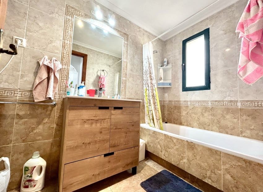 2 bedroom Apartment for sale in Cabo Roig with pool - € 174,995 (Ref: 9705908)