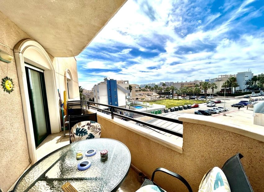 2 bedroom Apartment for sale in Cabo Roig with pool - € 174,995 (Ref: 9705908)
