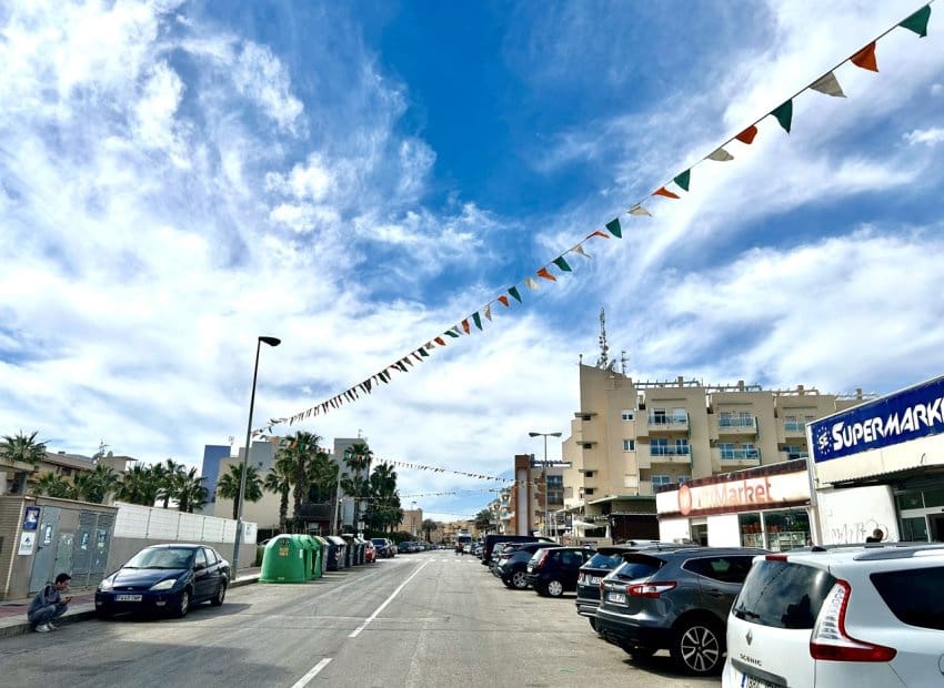 2 bedroom Apartment for sale in Cabo Roig with pool - € 174,995 (Ref: 9705908)