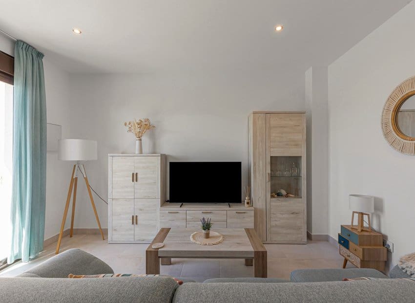 Apartamento de 2 habitaciones en Pilar de la Horadada en venta con piscina - 275.000 € (Ref: 9707995)