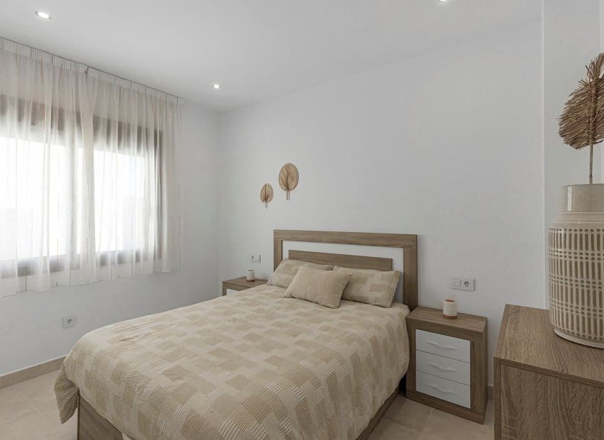 Apartamento de 2 habitaciones en Pilar de la Horadada en venta con piscina - 275.000 € (Ref: 9707995)