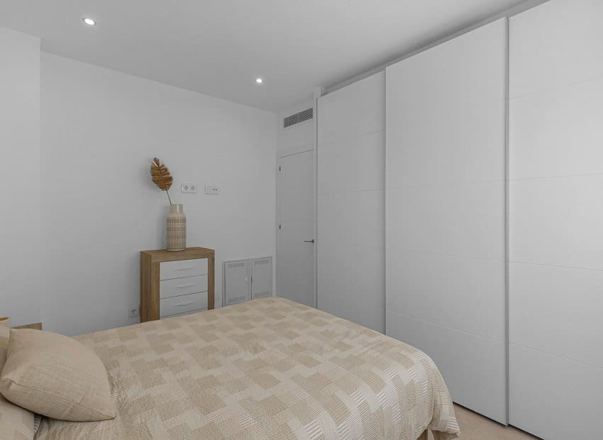 Apartamento de 2 habitaciones en Pilar de la Horadada en venta con piscina - 275.000 € (Ref: 9707995)