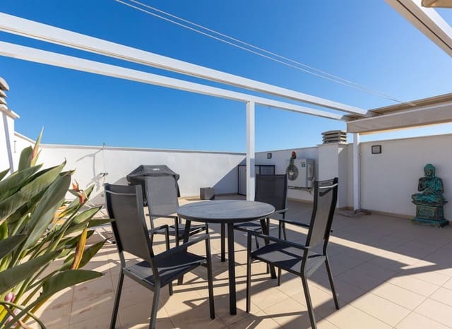 Apartamento de 2 habitaciones en Pilar de la Horadada ciudad, Pilar de la Horadada en venta con piscina - 275.000 € (Ref: 9707995)