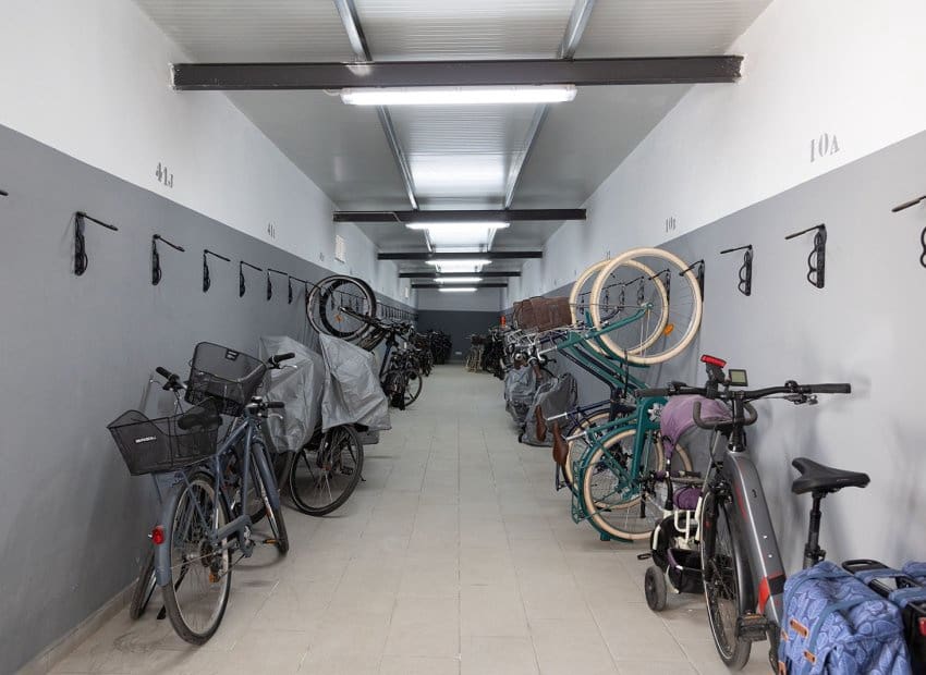 Apartamento de 2 habitaciones en Pilar de la Horadada en venta con piscina - 275.000 € (Ref: 9707995)