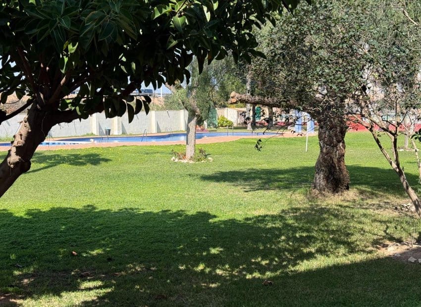 2 quarto Apartamento para venda em Torrevieja com piscina - 149 000 € (Ref: 9712435)