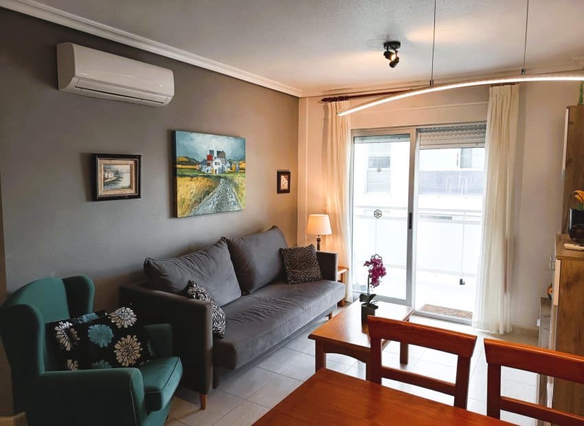 2 slaapkamer Appartement te koop in Orihuela Costa met zwembad - € 219.000 (Ref: 9712436)