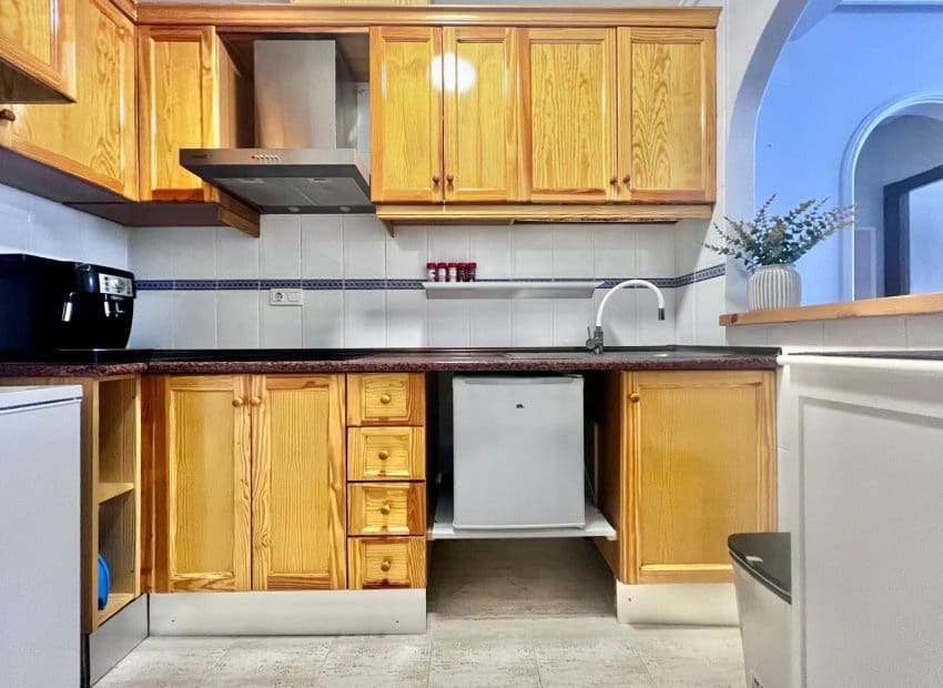 2 chambre Appartement à vendre à Torrevieja avec piscine - 155 000 € (Ref: 9714113)