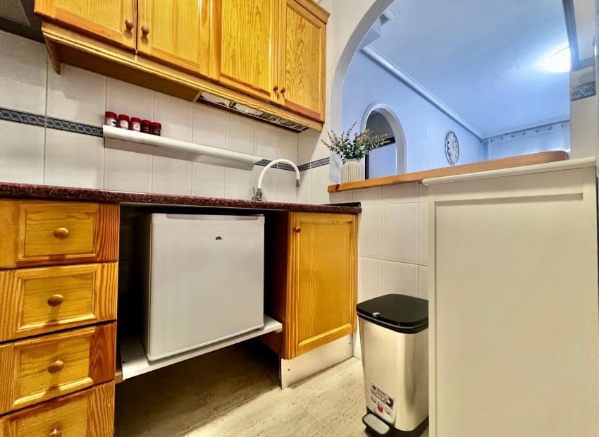 2 chambre Appartement à vendre à Torrevieja avec piscine - 155 000 € (Ref: 9714113)