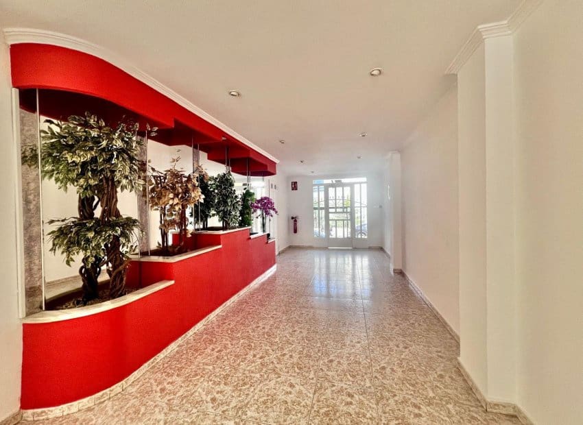 2 chambre Appartement à vendre à Torrevieja avec piscine - 155 000 € (Ref: 9714113)