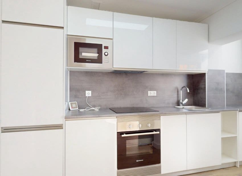 Apartamento de 2 habitaciones en Villamartin en venta - 225.000 € (Ref: 9715378)