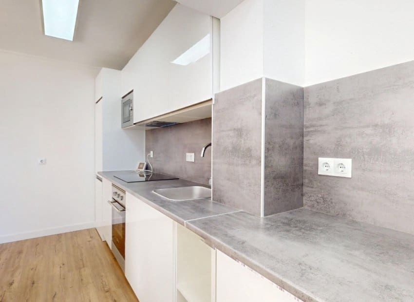 Apartamento de 2 habitaciones en Villamartin en venta - 225.000 € (Ref: 9715378)