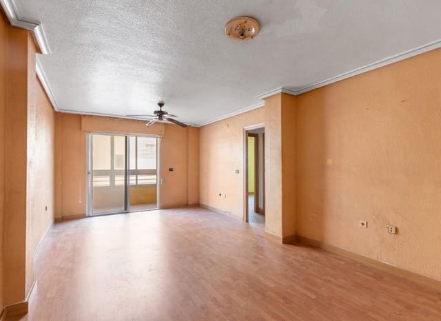 3 Zimmer Apartment zu verkaufen in Avenida Habaneras - Curva de Palangre, Torrevieja - 146.000 € (Ref: 9715379)