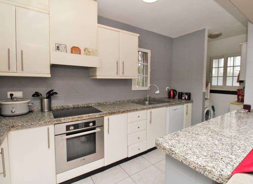 4 bedroom Townhouse for sale in Los Dolses with pool - € 295,000 (Ref: 9720338)