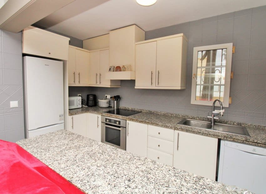 4 bedroom Townhouse for sale in Los Dolses with pool - € 295,000 (Ref: 9720338)