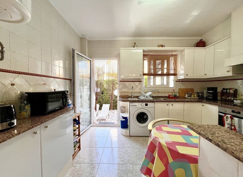 2 bedroom Apartment for sale in Playa Flamenca with pool - € 199,999 (Ref: 9720604)