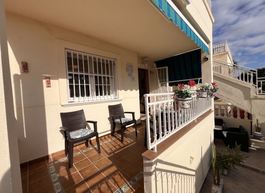 2 bedroom Apartment for sale in Playa Flamenca with pool - € 199,999 (Ref: 9720604)