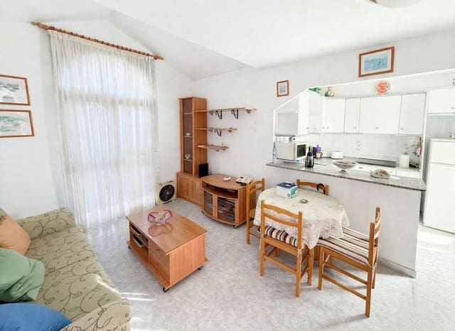 3 slaapkamer Huis te koop in El Limonar, Torrevieja met zwembad - € 160.000 (Ref: 9722687)